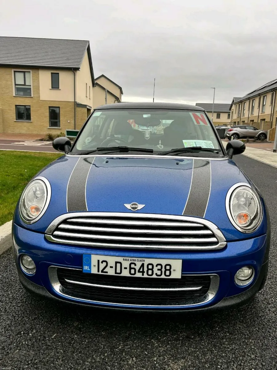 2012 Mini Cooper D Blue 1.6 L - Image 3