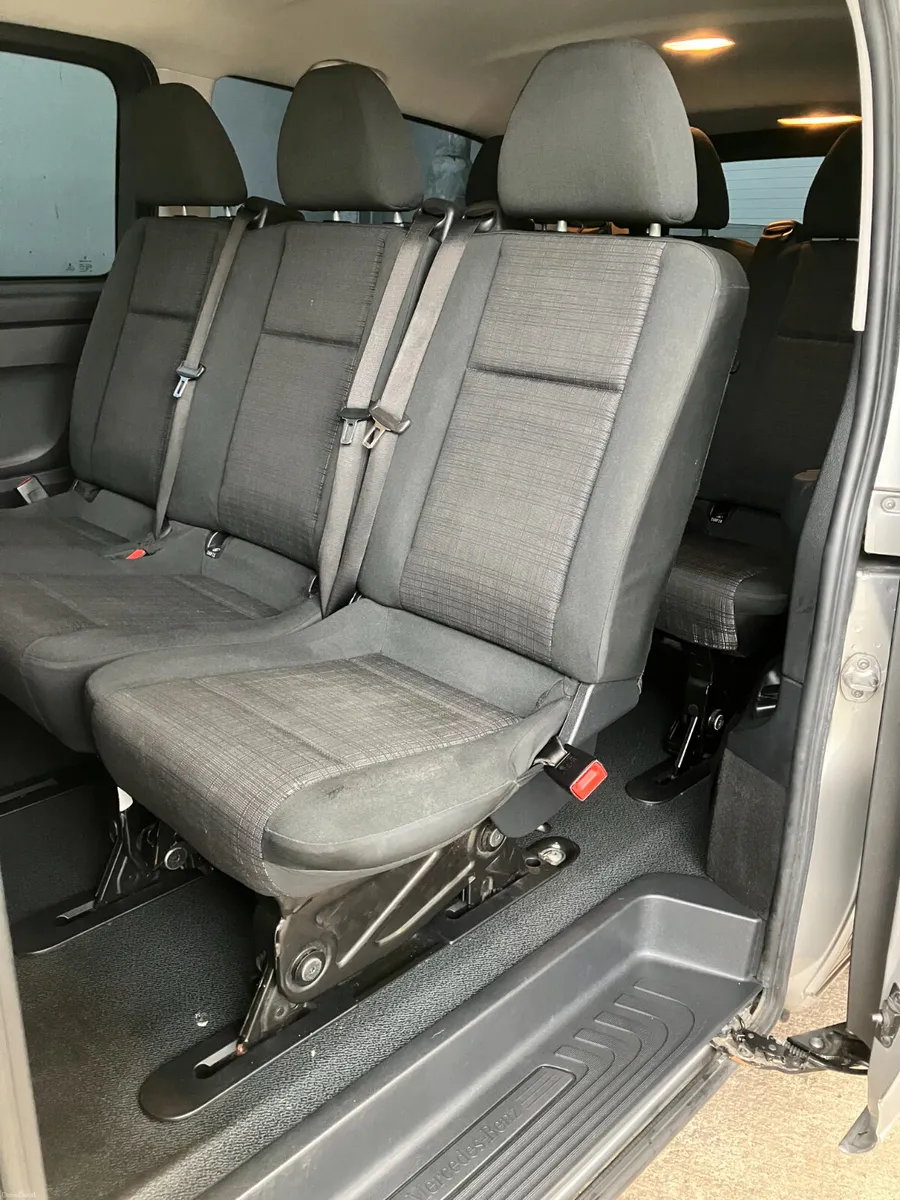 Mercedes-Benz Vito 114 Tourer Pro Auto 2021 - Image 3
