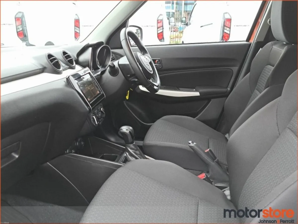 Suzuki Swift .2  PETROL Mild Hybrid SZ-T **AUTOMAT - Image 3