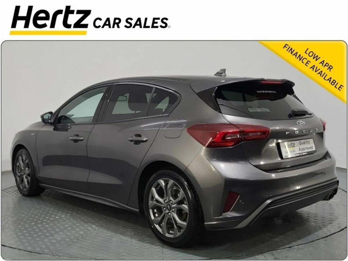 Ford Focus ST-LINE Petrol Manual - Image 4