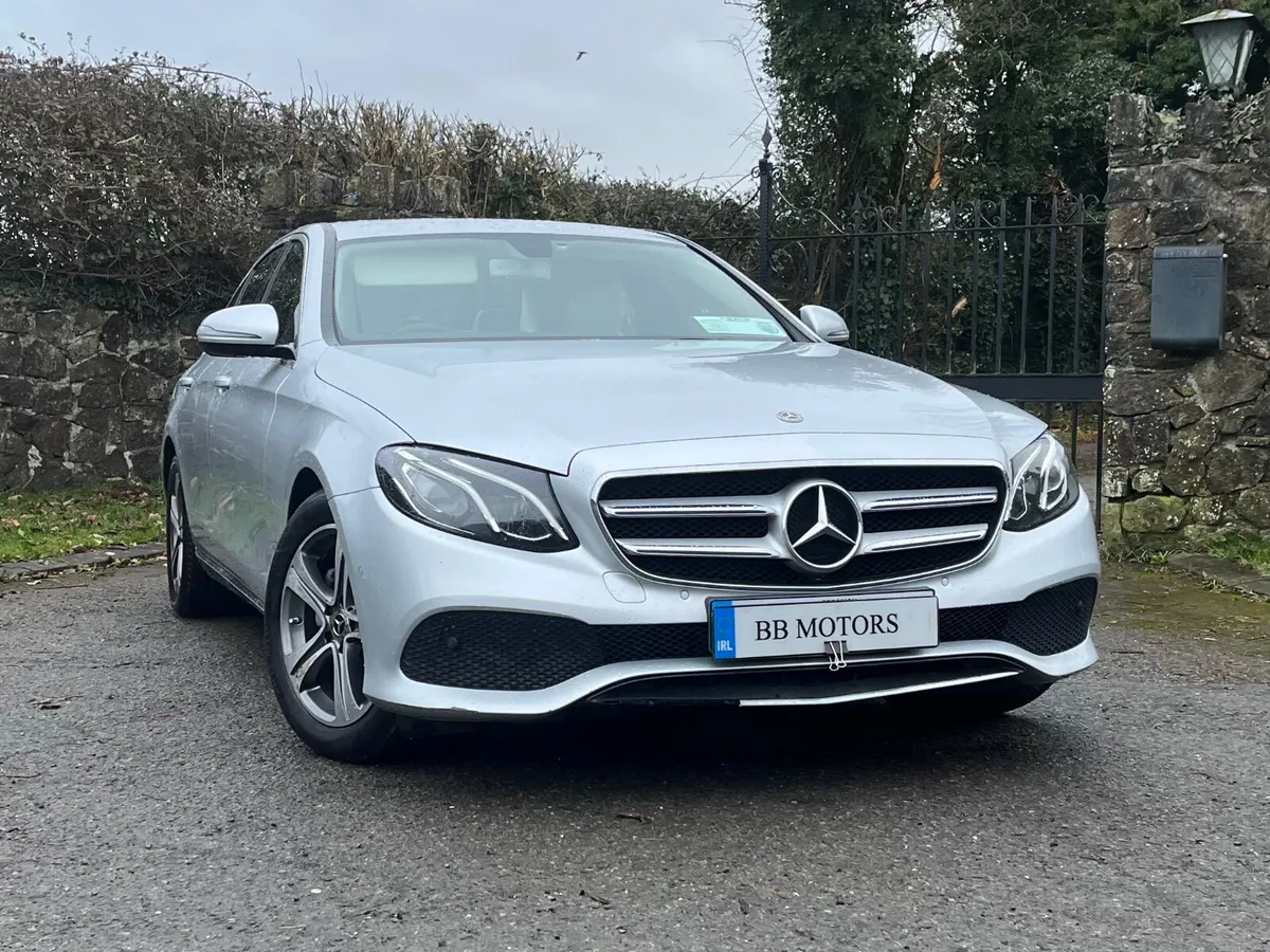 Mercedes-Benz E-Class E 220 D AVANTGARDE A/T - Image 1