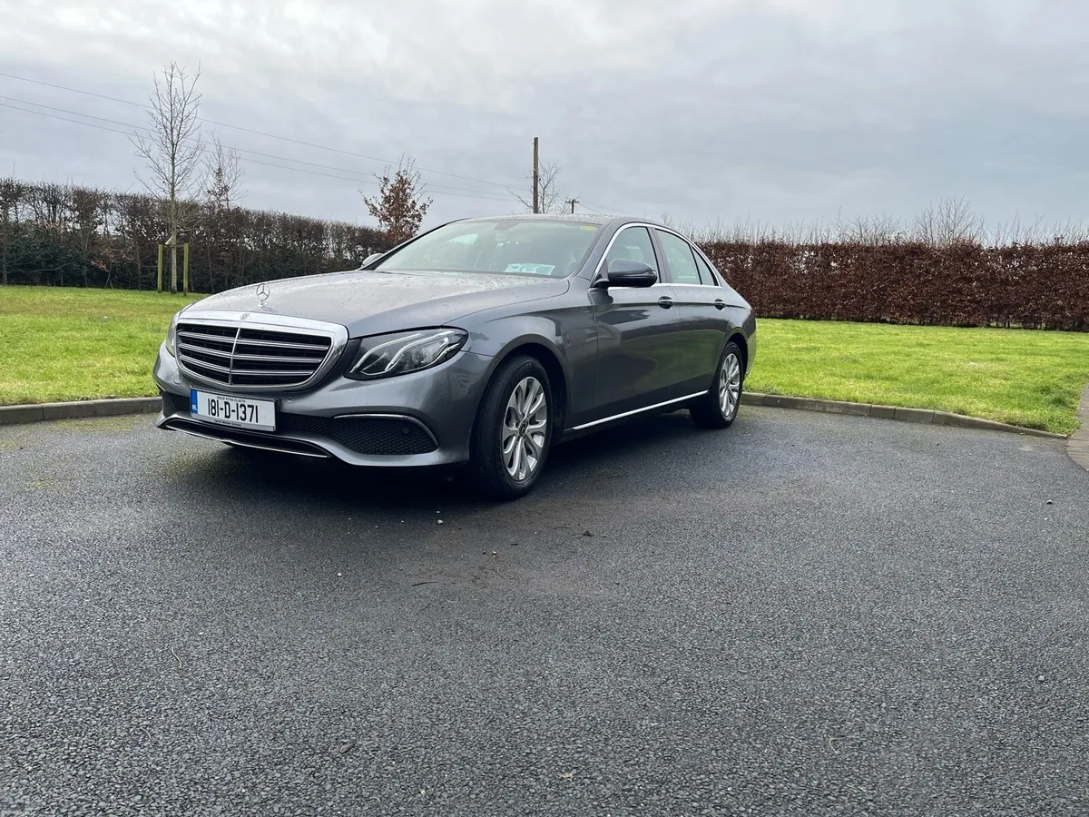 Mercedes Benz - E200 D - AVANTGARDE EXCLUSIVE - Image 1