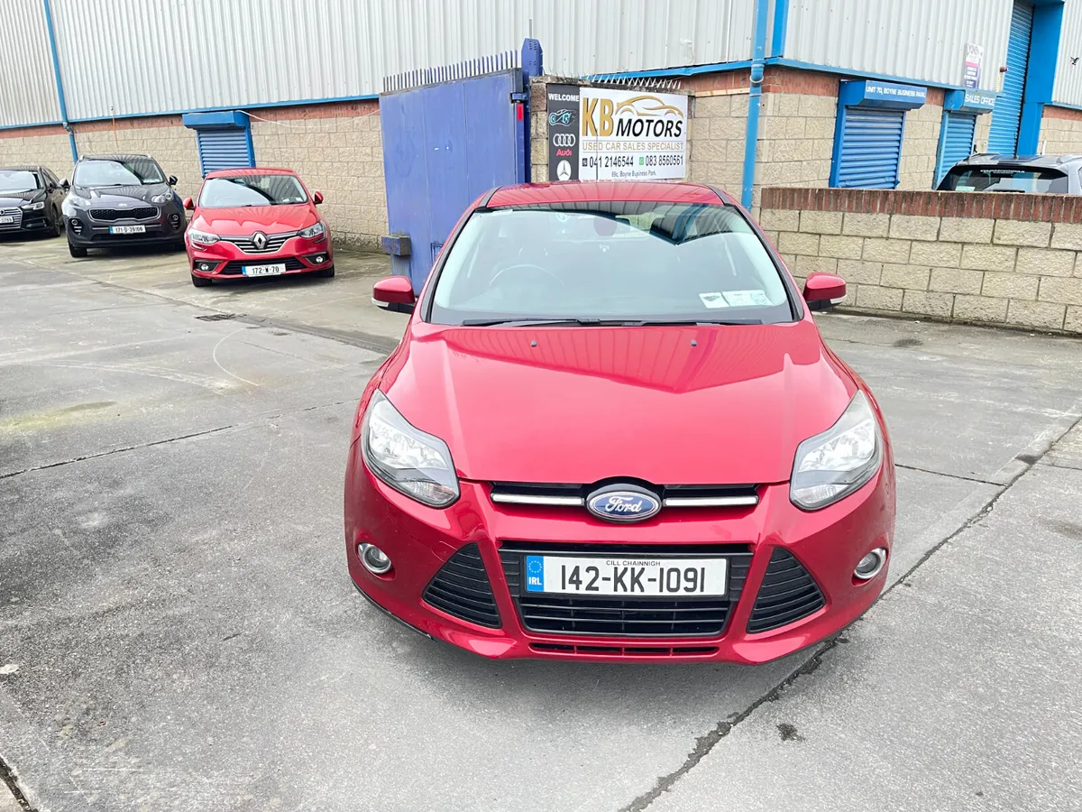 Ford Focus 1.6Titanium Navigator,Automatic,New NCT - Image 2