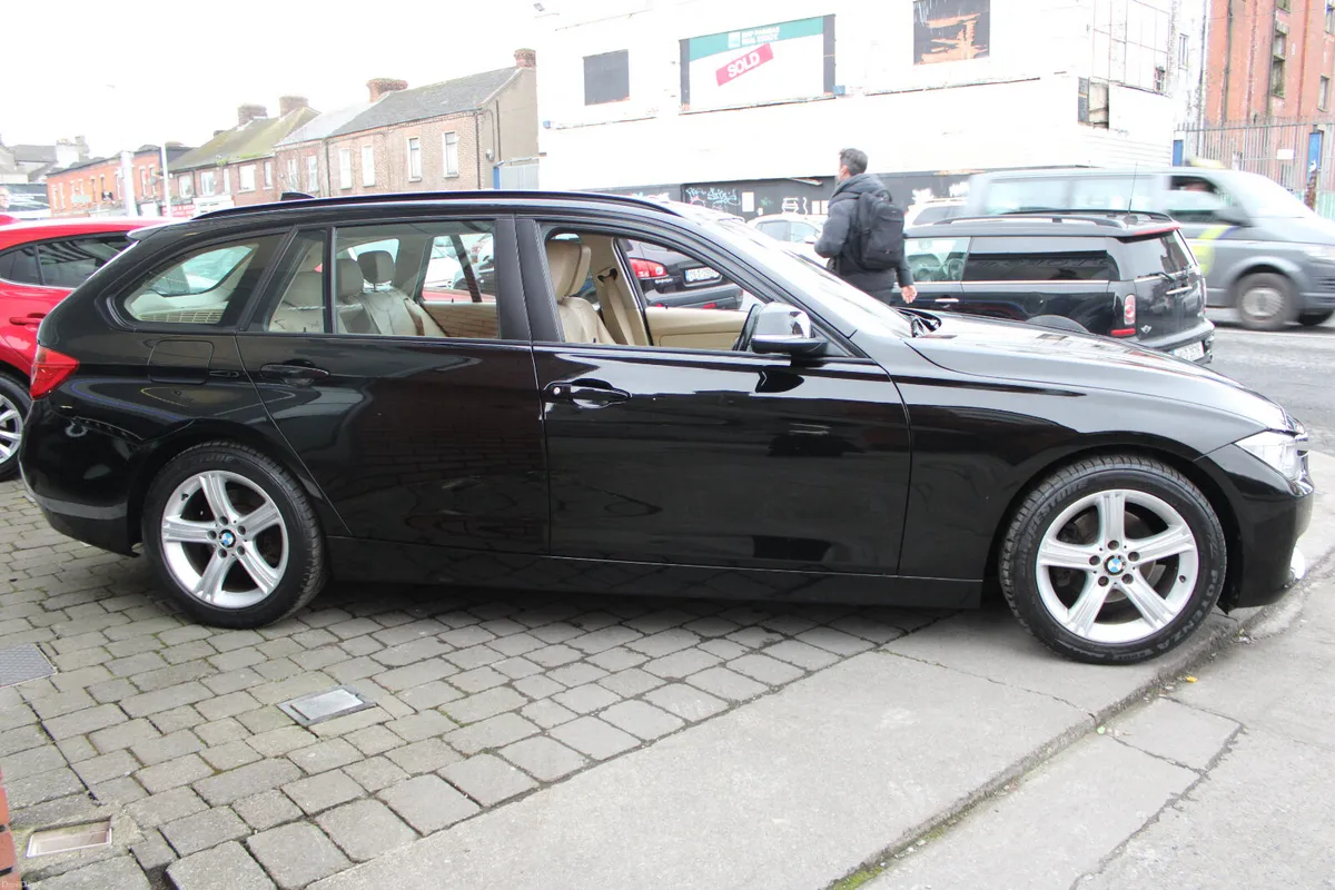 BMW 3-Series 316d AUTO ESTATE 2013 LOW KMS - Image 3