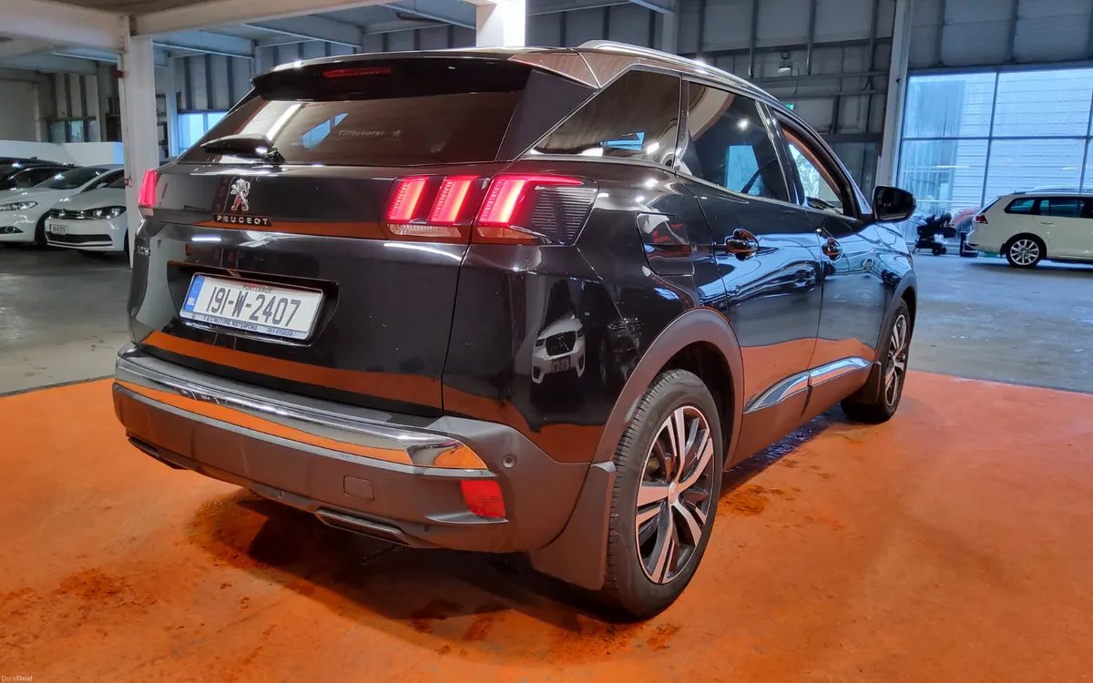 Peugeot 3008 2019 - Image 3