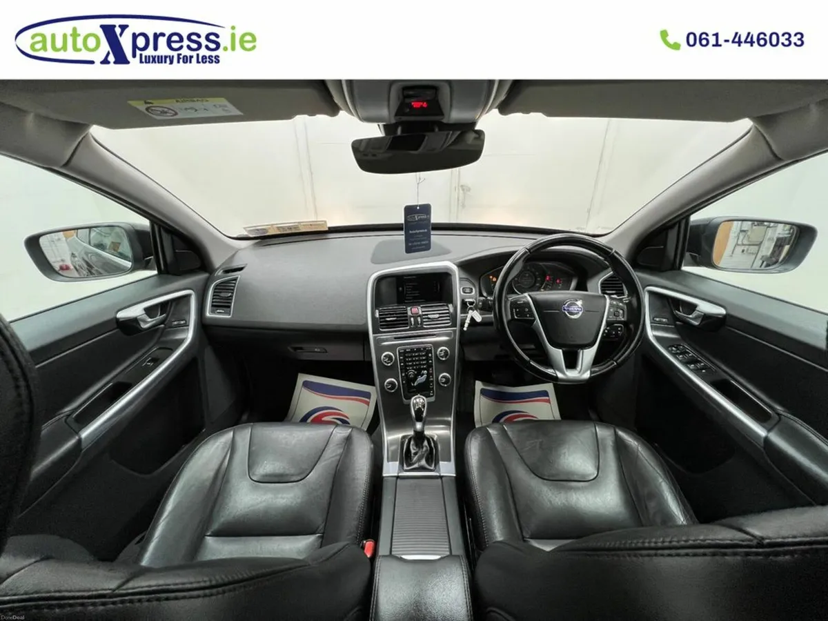 Volvo XC60 2.0 Automatic - Image 2