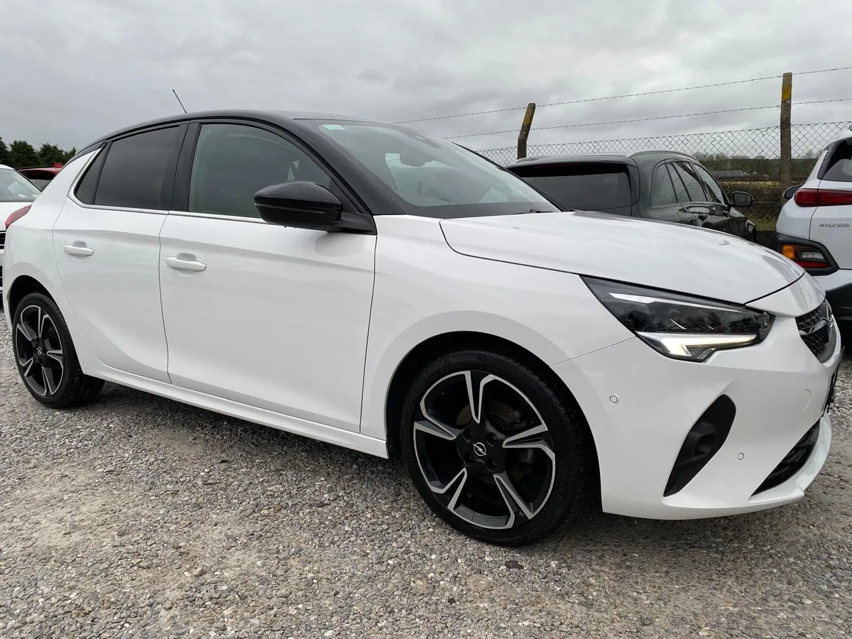 Opel Corsa 1.2 - Image 1