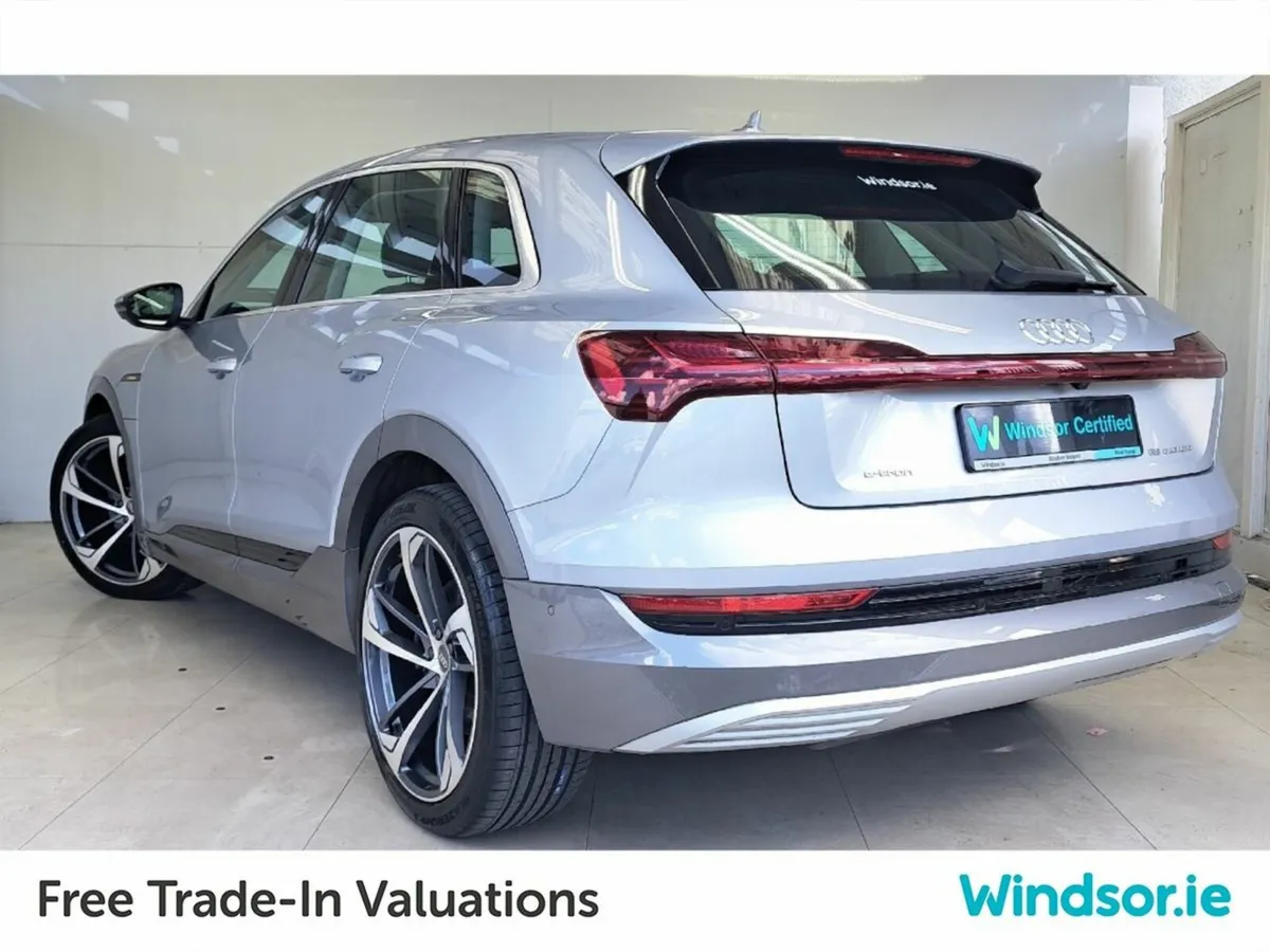 Audi e-tron Technik 55 Quattro 11kW Charger  55 40 - Image 3