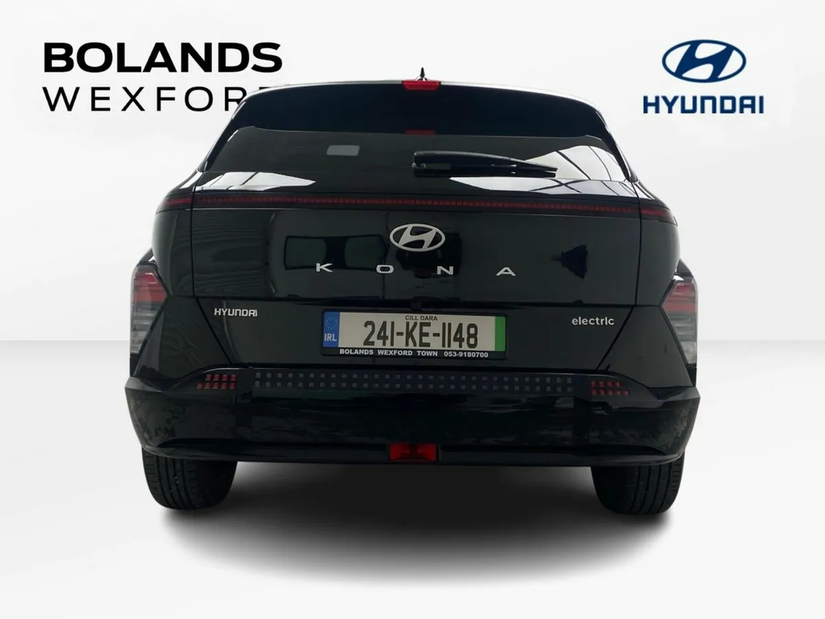 Hyundai KONA Kona EV Platinum 65kWh - Image 3