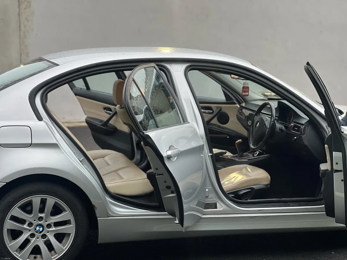 BMW 316I nct 05/26 tax 01/26 2007 - Image 4