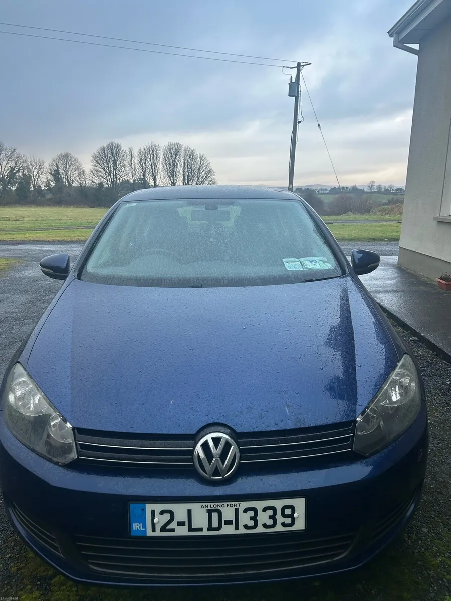 2012 Volkswagen Golf - Image 4