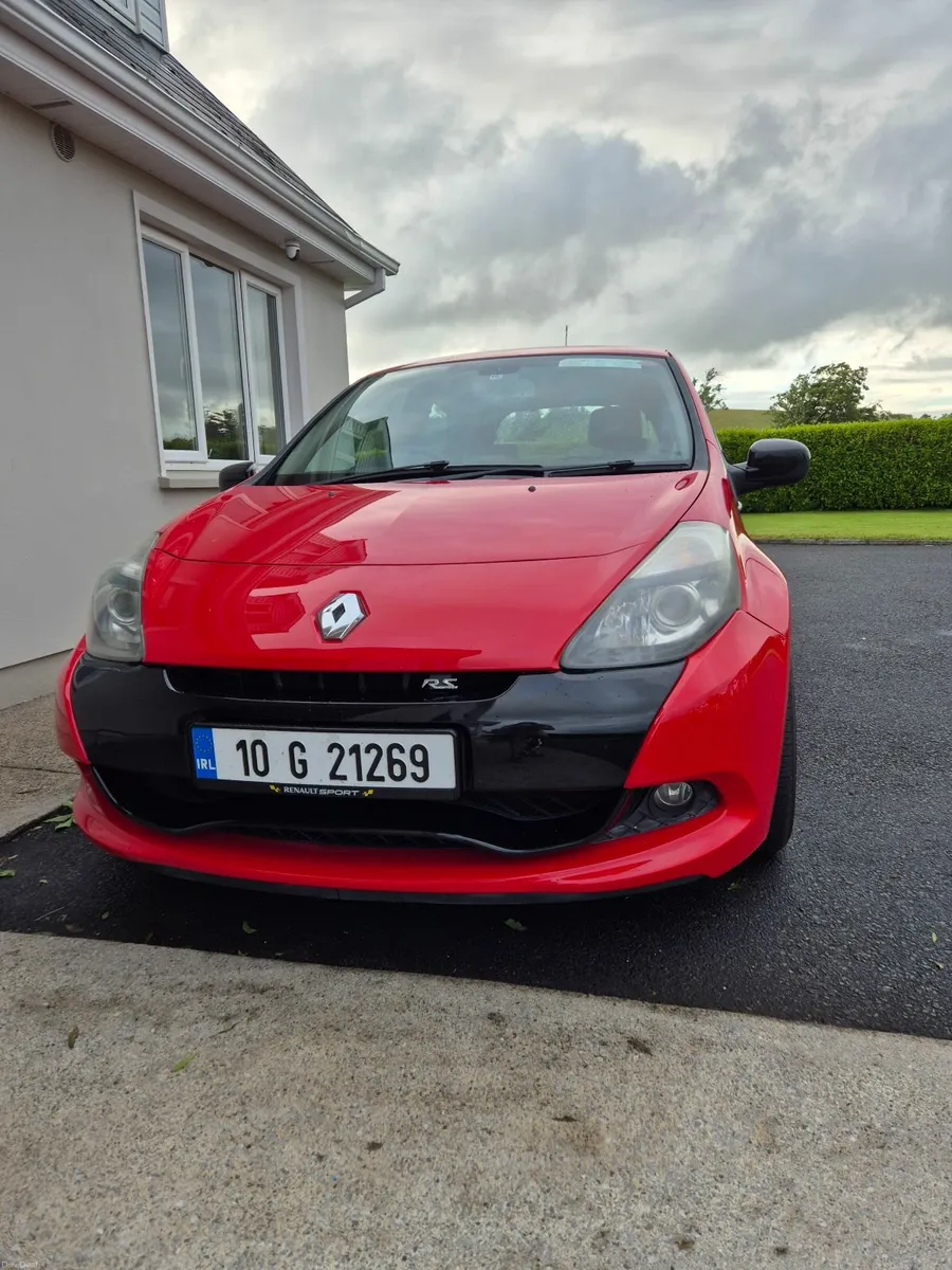 2010 Renault Clio RS200 Petrol- €400 yearly Tax - Image 2