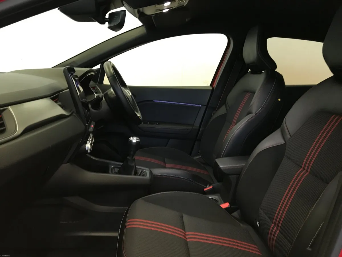 Renault Captur 2022 - Image 3