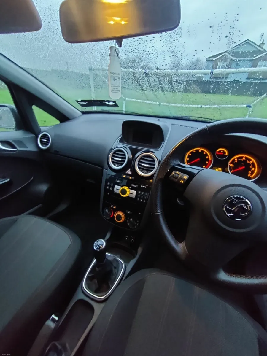 Vauxhall Corsa 2012 - Image 4