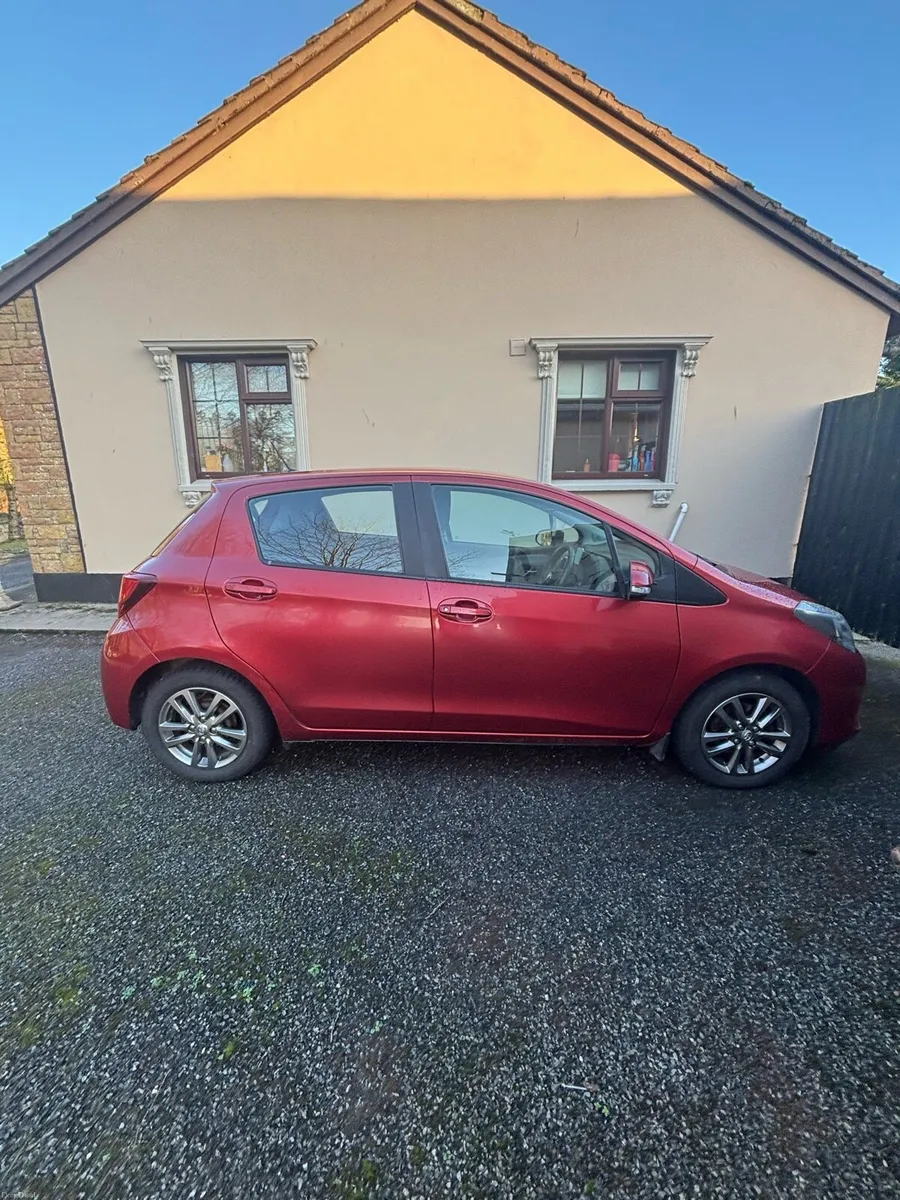 Toyota Yaris - Image 2