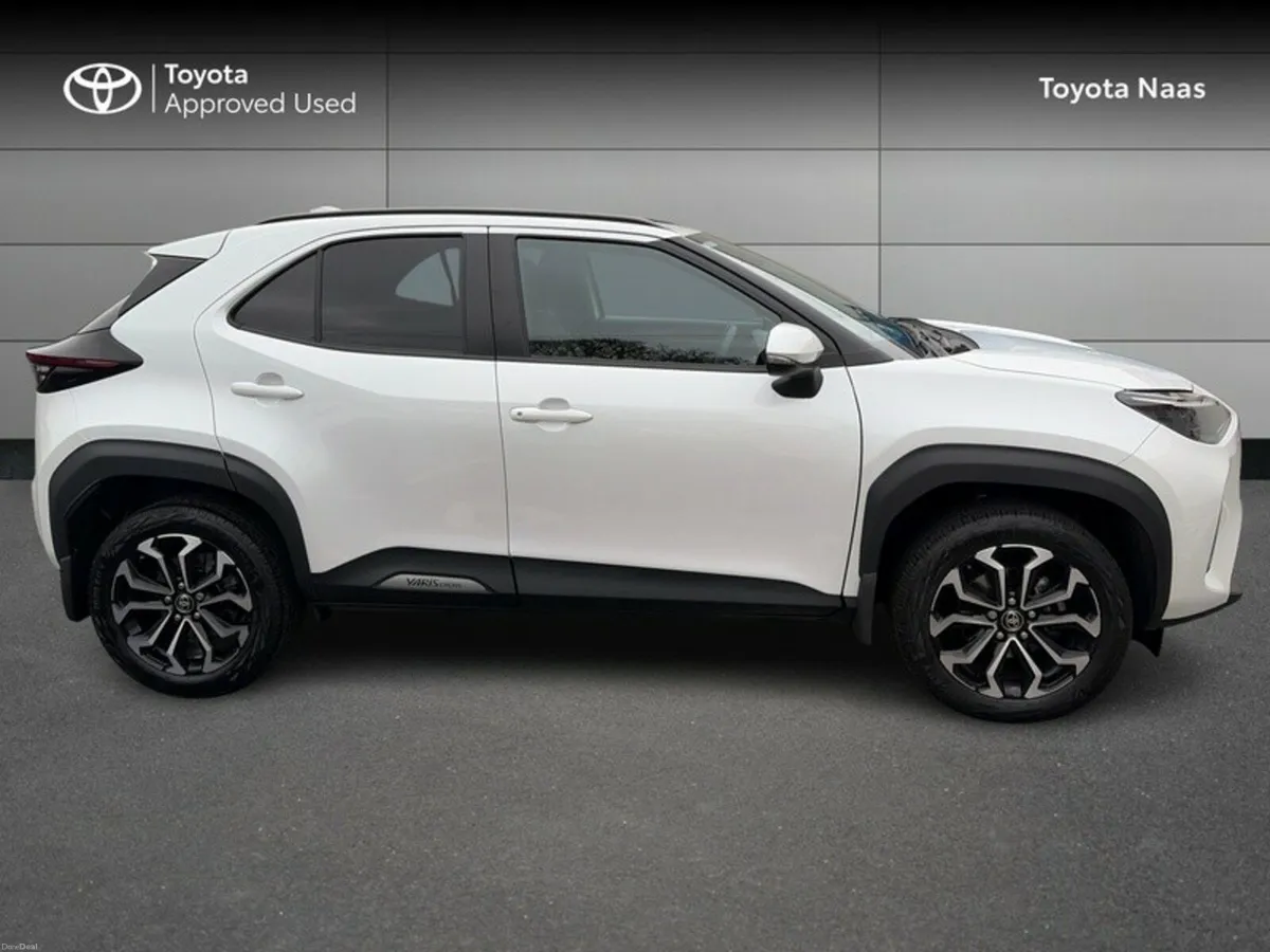 Toyota Yaris Cross YARIS CROSS L-SPORT MONO - Image 3
