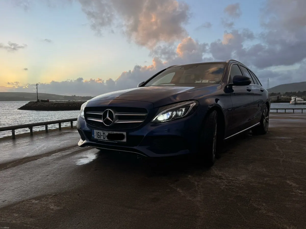 Mercedes C350e Sport Premium Plus - Image 4