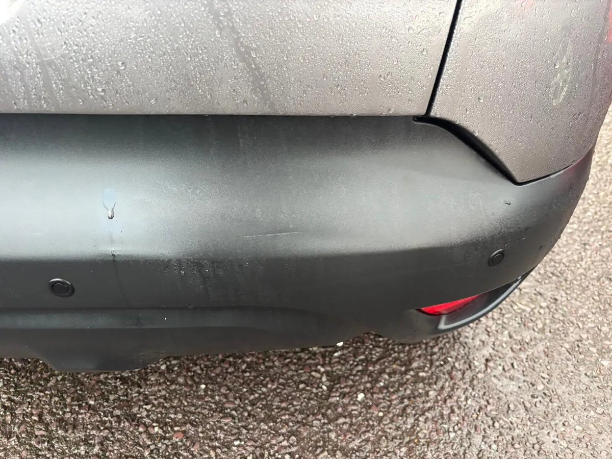 Renault Captur 2016  PETROL  LOW  MILEAGE - Image 3