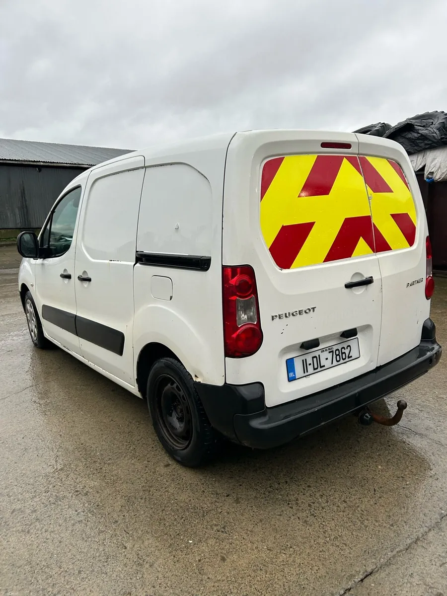 2011 Citroen berlingo tested 1/27 - Image 4