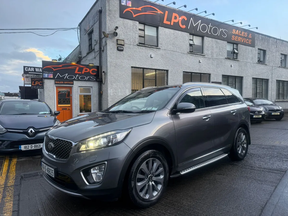 Kia Sorento 2016 Automatic - Image 2
