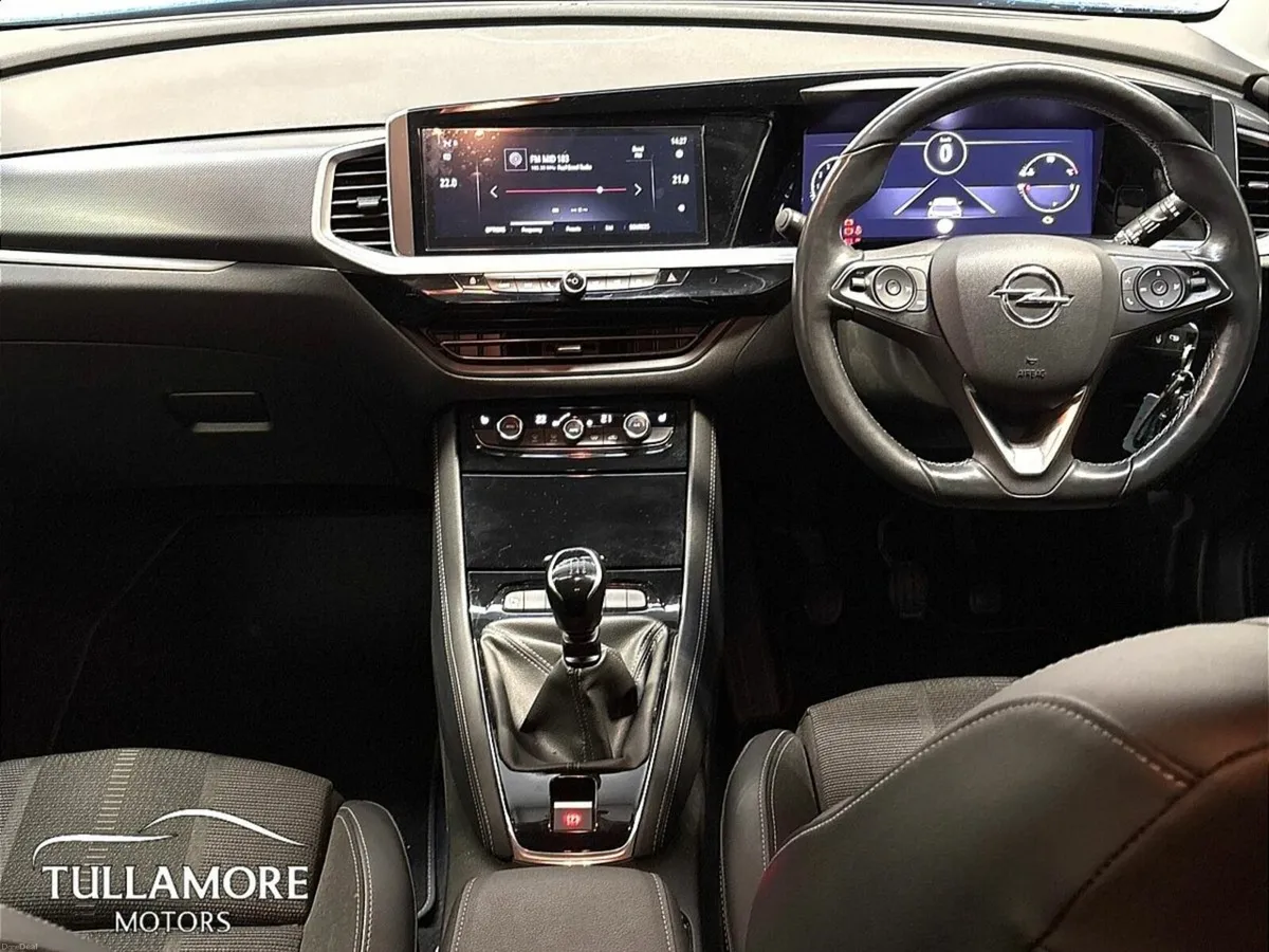 Opel Grandland X ELEGANCE-1.2 130BHP - Image 2