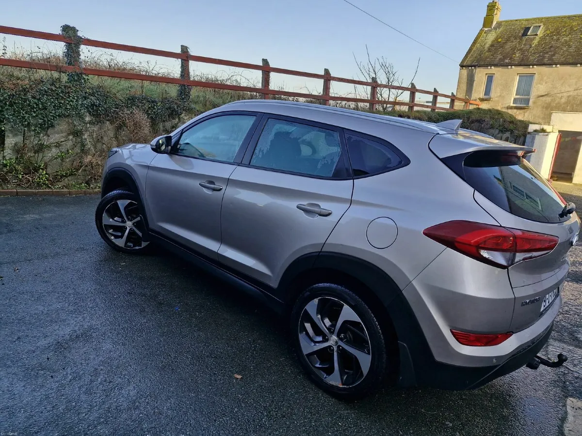 Hyundai Tucson 2019 Executive SE 1.7 DIESEL - Image 4