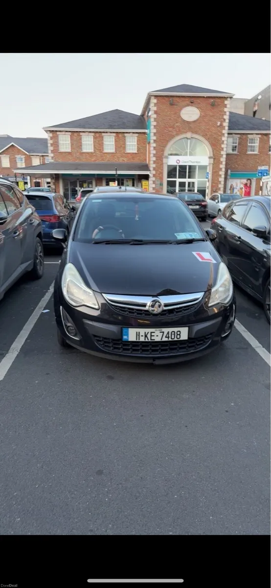 Vauxhall Corsa 2011, 1.2L - Image 1