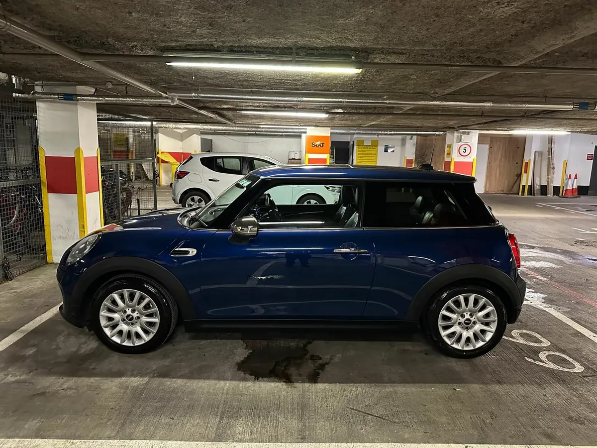 Mini Cooper 1.5L 2014 *FULL HISTORY* *HIGH SPEC* - Image 2