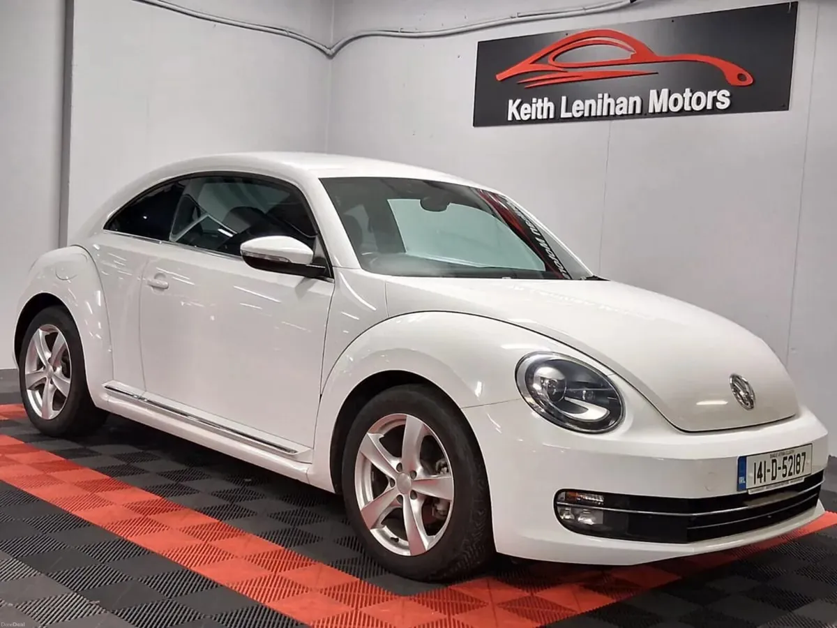 2014 Volkswagen Beetle **AUTO** - Image 1