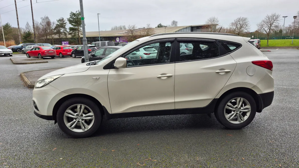 Hyundai ix35 2013 Low Km - Image 4