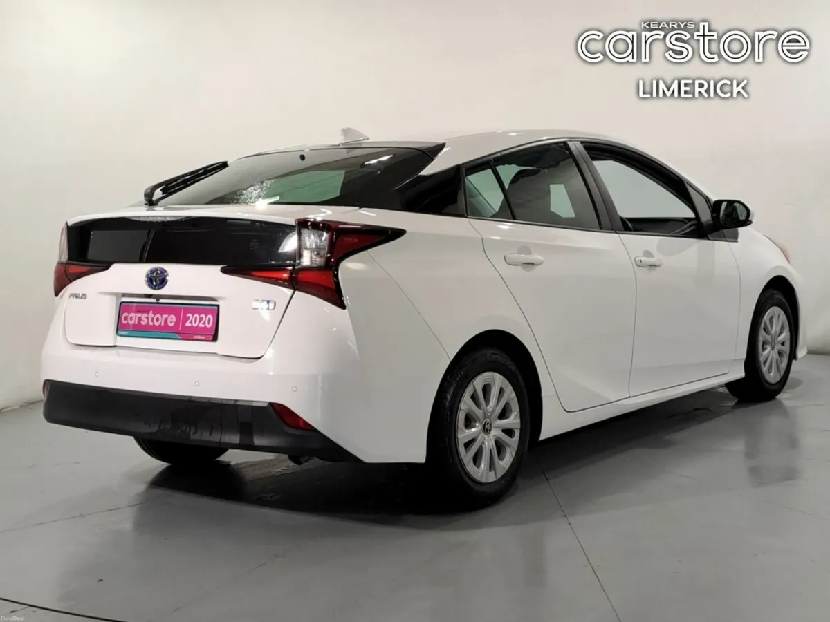 Toyota Prius 1.8 PET HYBRID - Image 3