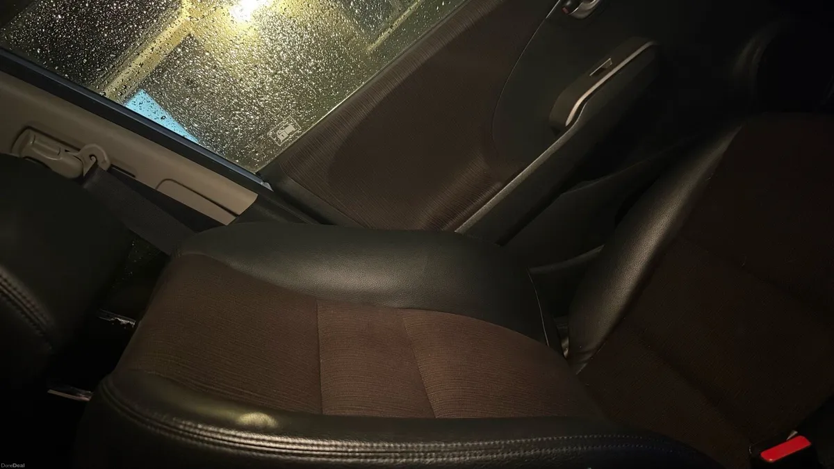 Honda Fit 6600€ - Image 3