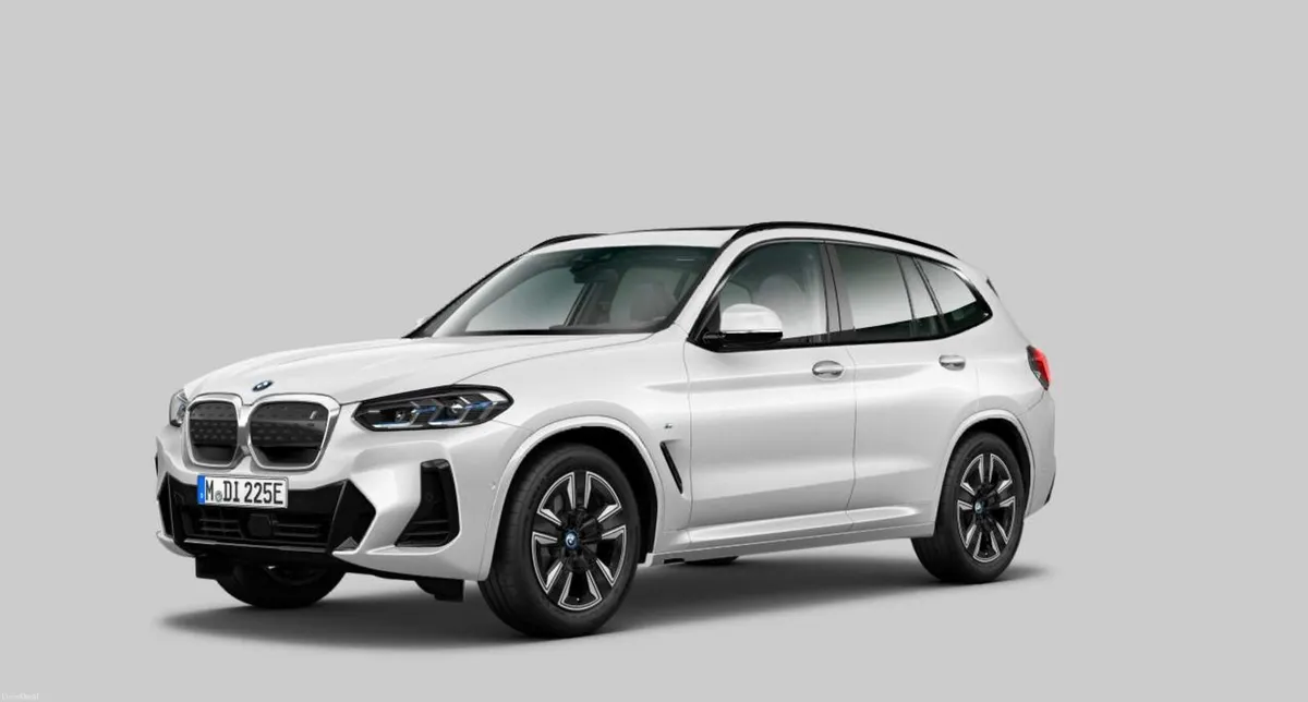 232 iX3 M SPORT ( NEW MODEL ) PANORAMIC  SUNROOF -