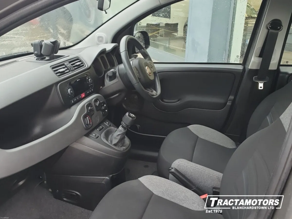 Fiat Panda CITY LIFE 1.0 70HP 5DR - Image 3