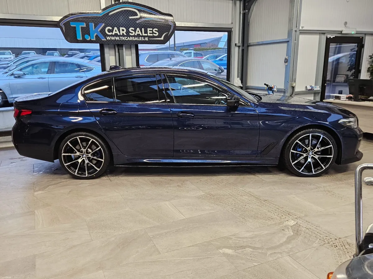 222 BMW 530 e SERIES M-SPORT 292 BHP PETROL HYBRID - Image 2