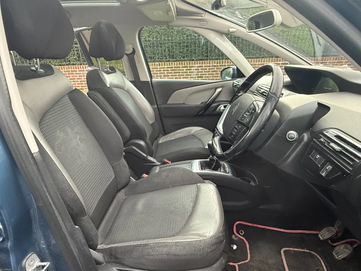 Grand Picasso Glass Roof  7 Seat  2-year Warranty - Image 2