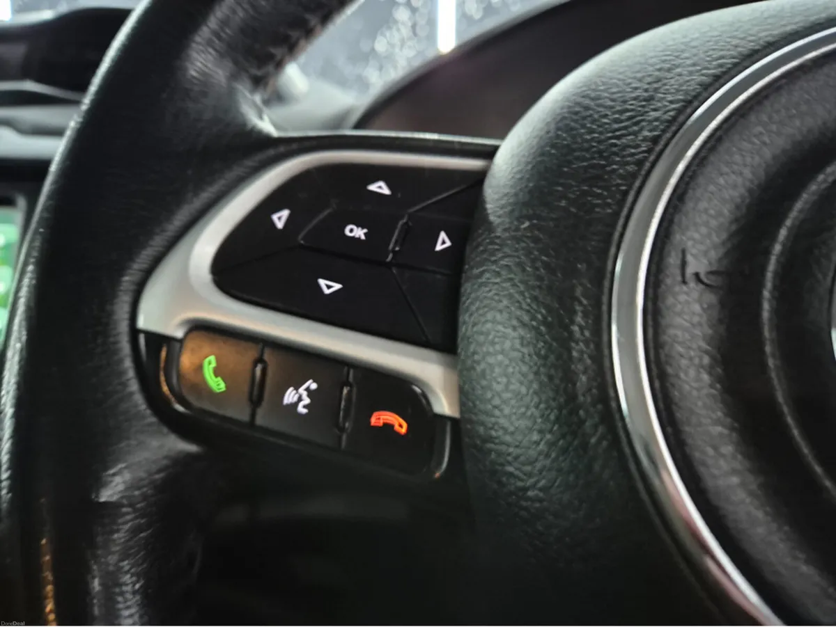 Jeep Renegade 1.4 TMAIR LONGTITUDE 140PS 5DR MLTAI - Image 6
