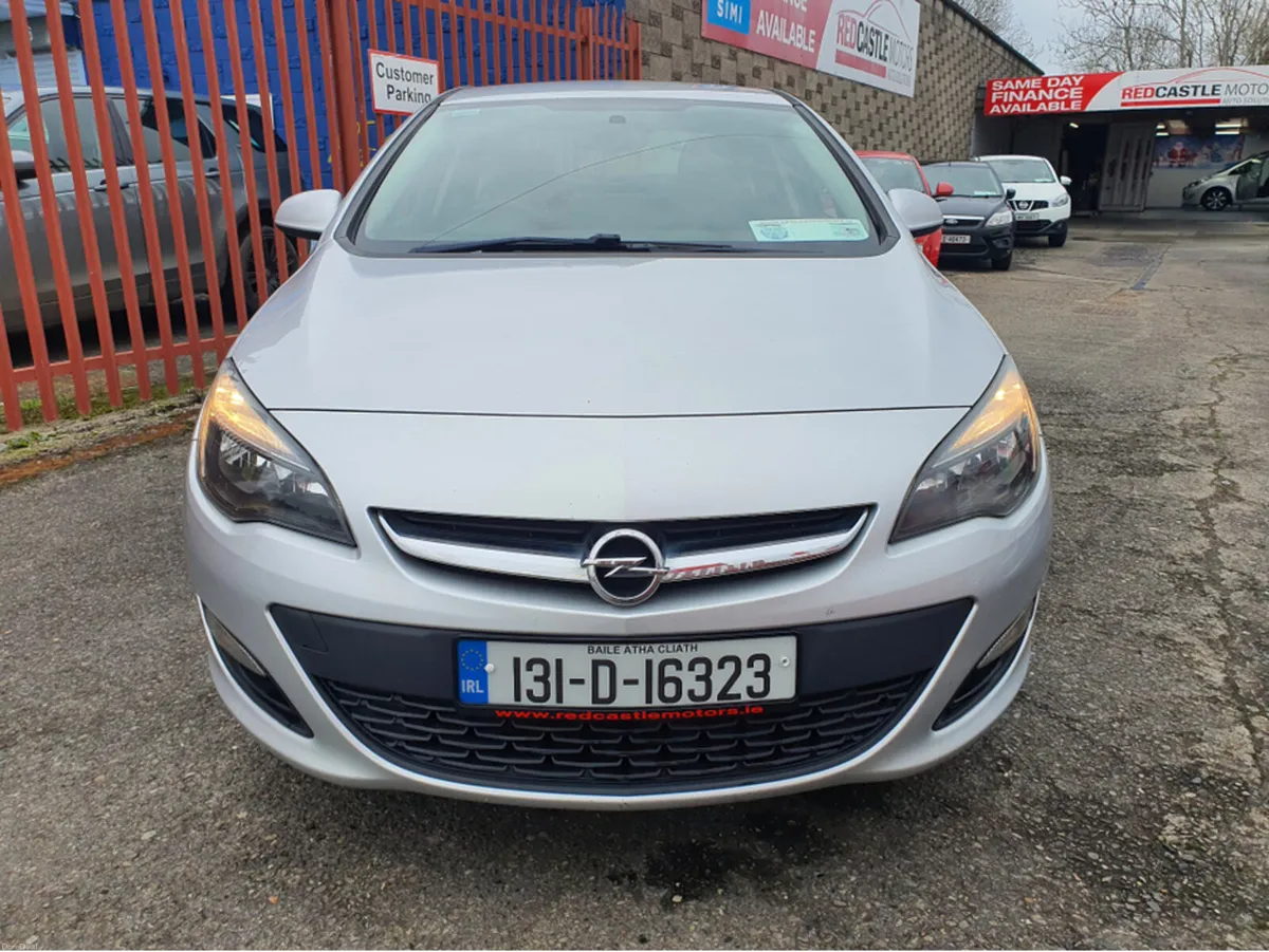 Opel Astra S 1.7 CDTI 110PS 4DR - Image 2
