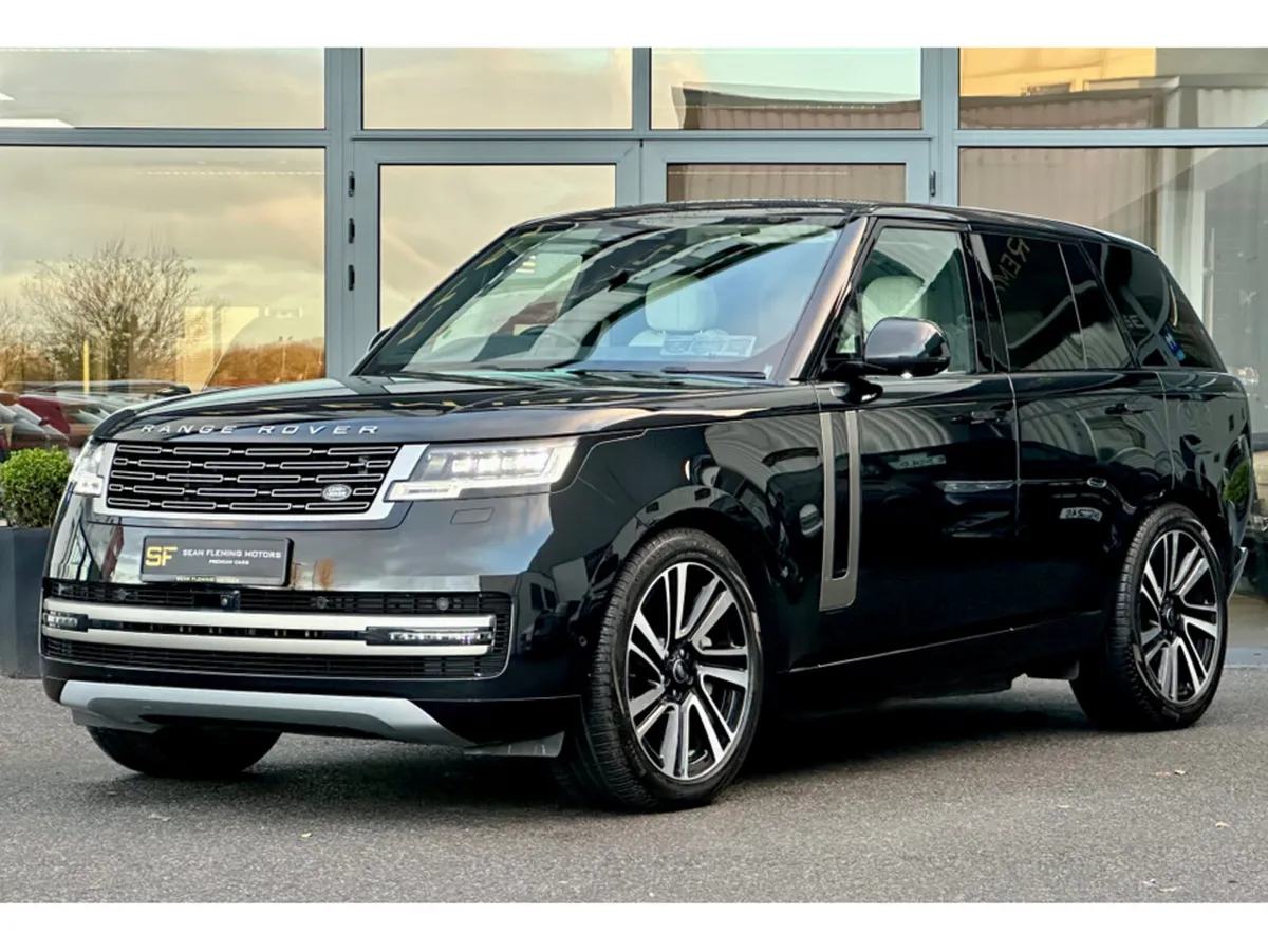 Land Rover Range Rover PANORAMIC ROOF SE PHEV AUTO - Image 3
