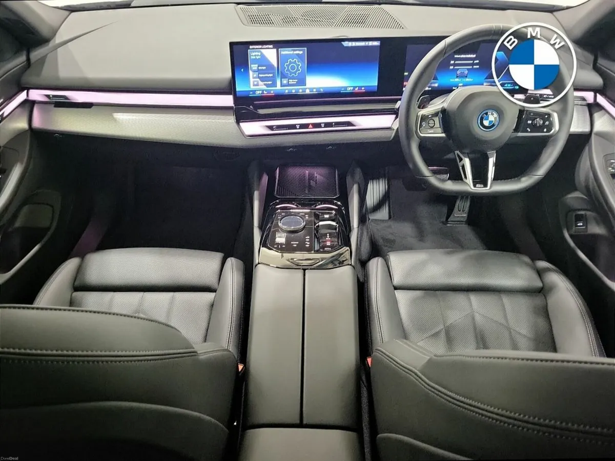 BMW 5-Series 530e M Sport Saloon - Image 4