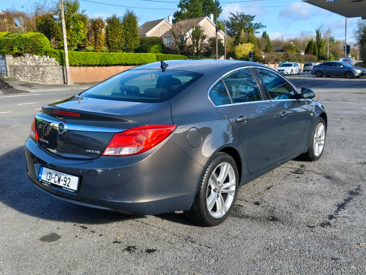 Opel Insignia SC 2.0CDTi - Image 3