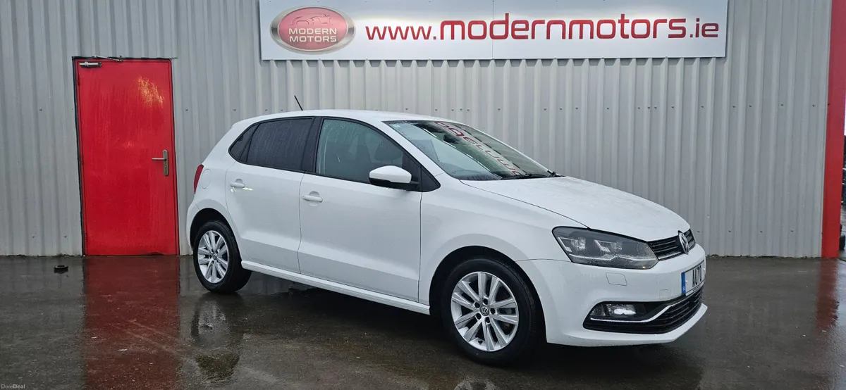 Volkswagen Polo auto 1.2 comfort low kms high spec - Image 1
