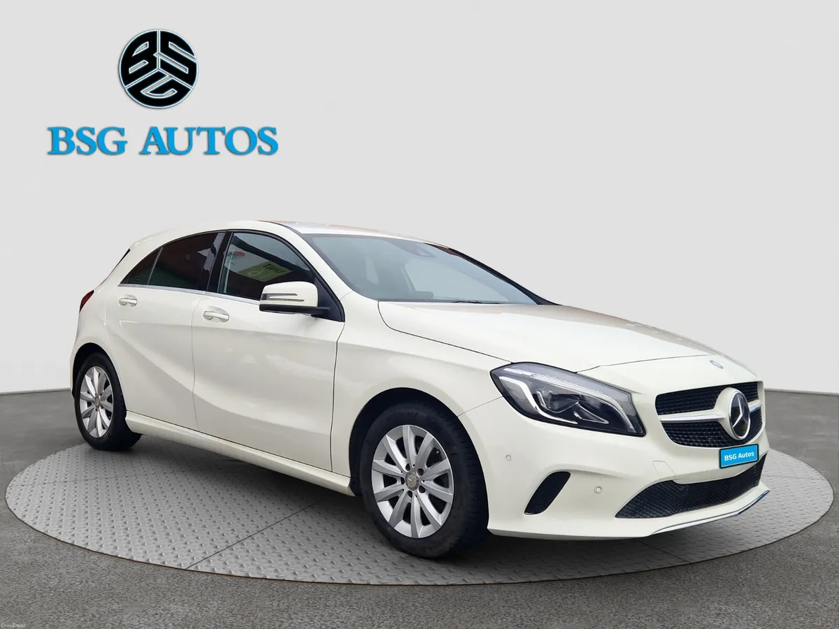 2016 MERCEDES BENZ A180  1.6 AUTO **35K MILES ** - Image 1