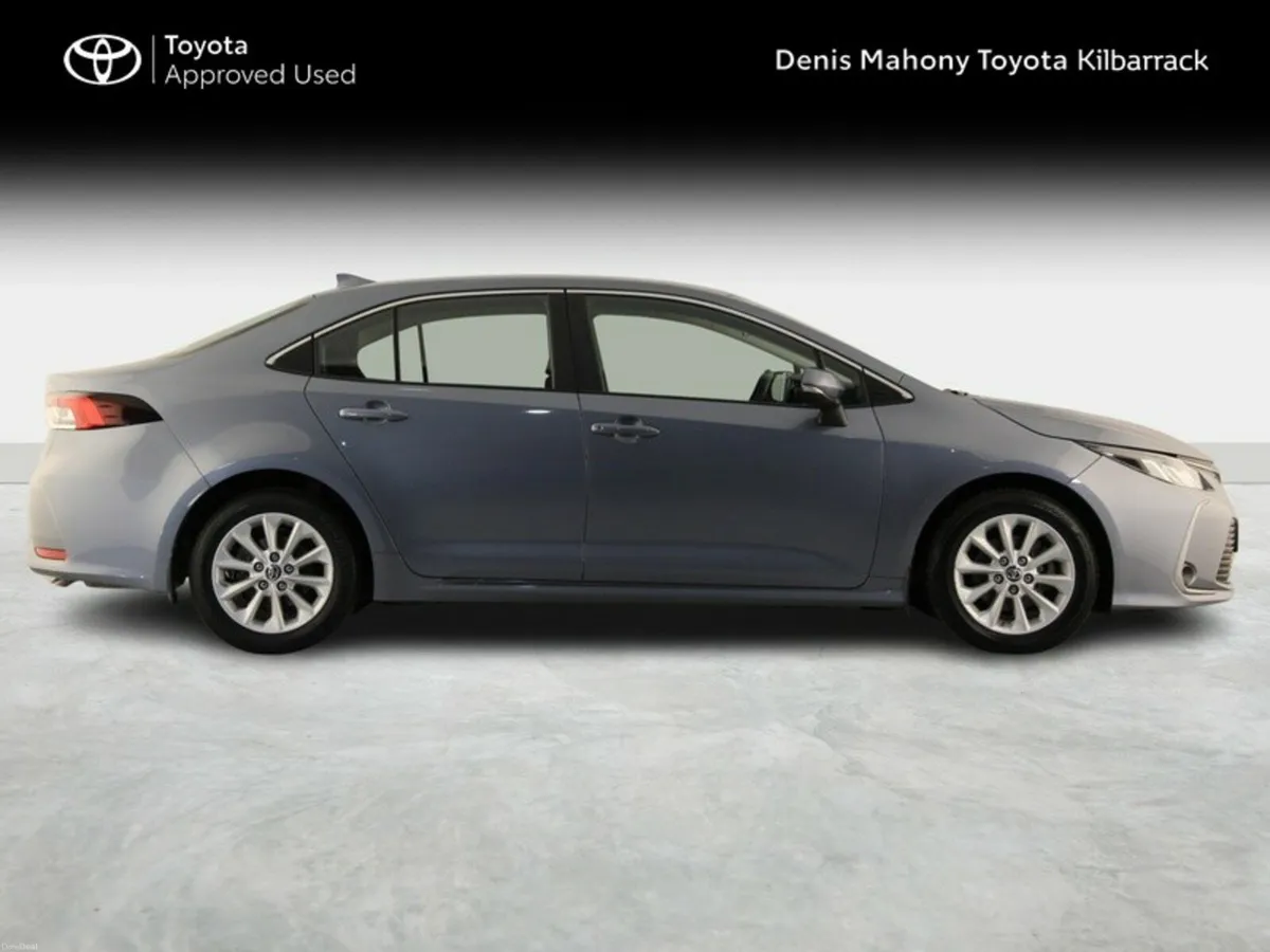 Toyota Corolla COROLLA HYBRID LUNA - Image 3