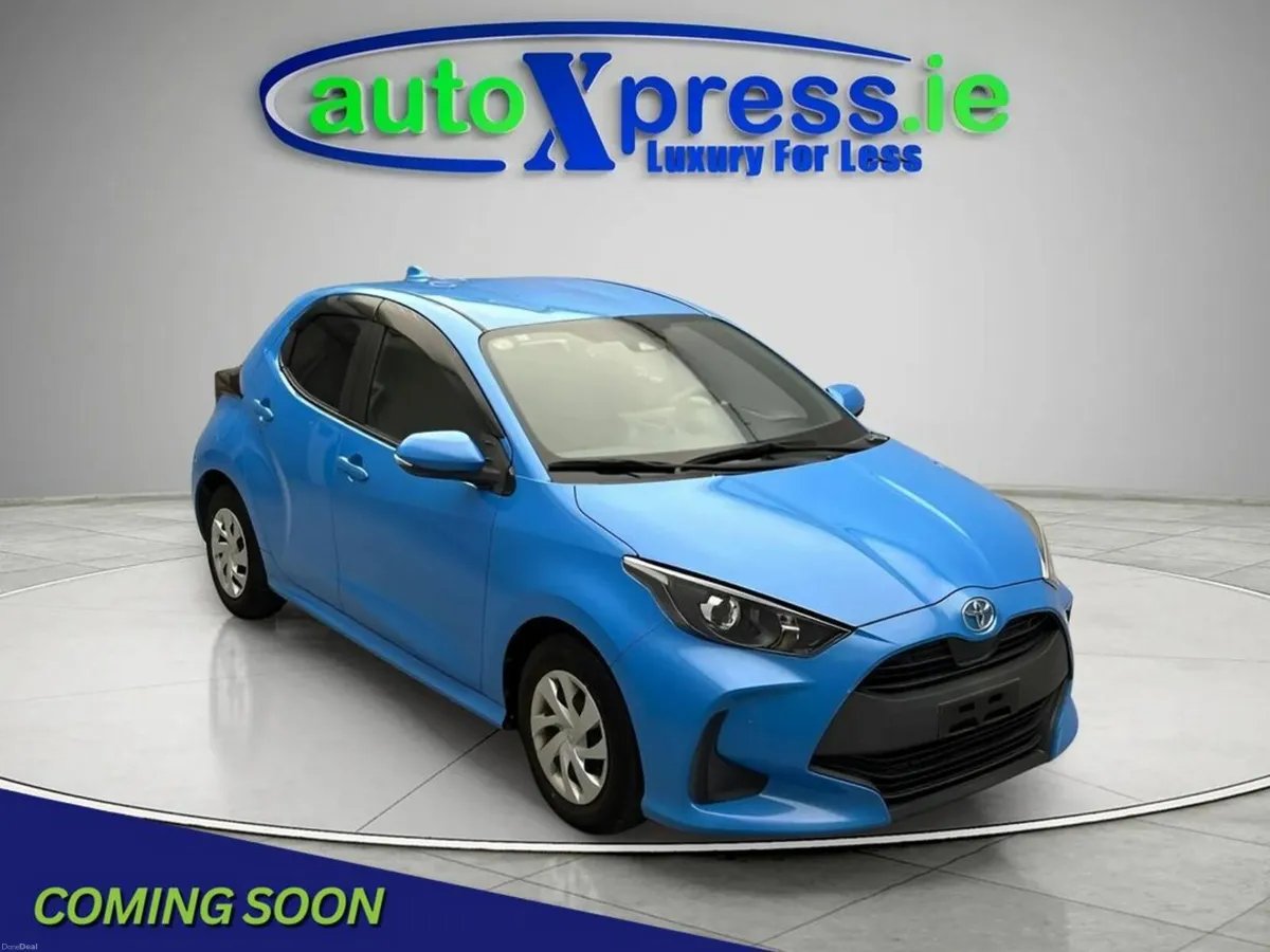 Toyota Yaris X ULTRA LOW MILEAGE, Reversing camera - Image 1