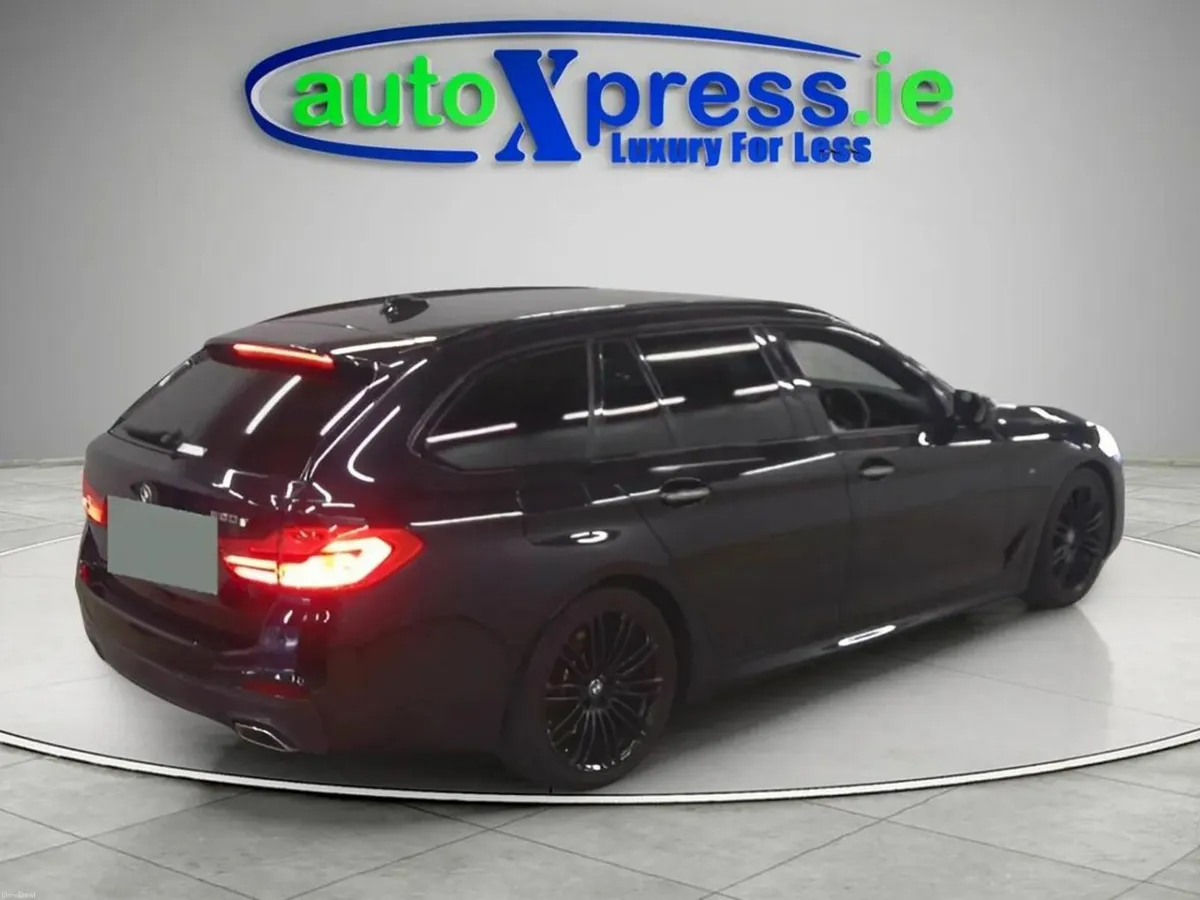 BMW 5-Series 523D TOURING Edition Mission: Impossi - Image 3