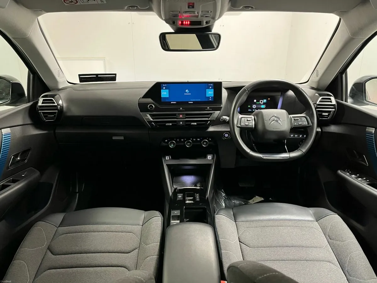 Citroen e-C4 Feel 50kWh 136 - Reversing Camera - S - Image 4