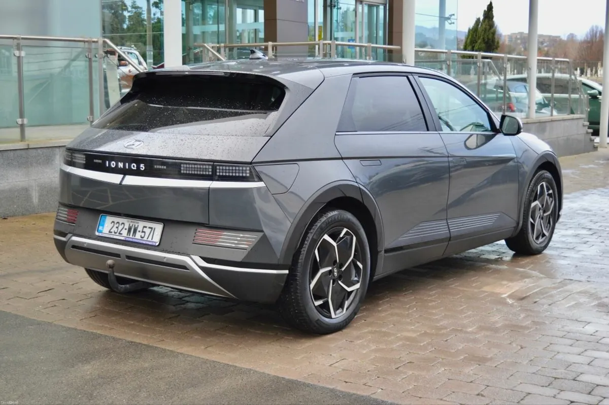 Hyundai IONIQ 5 77kW Executive Plus - Image 3