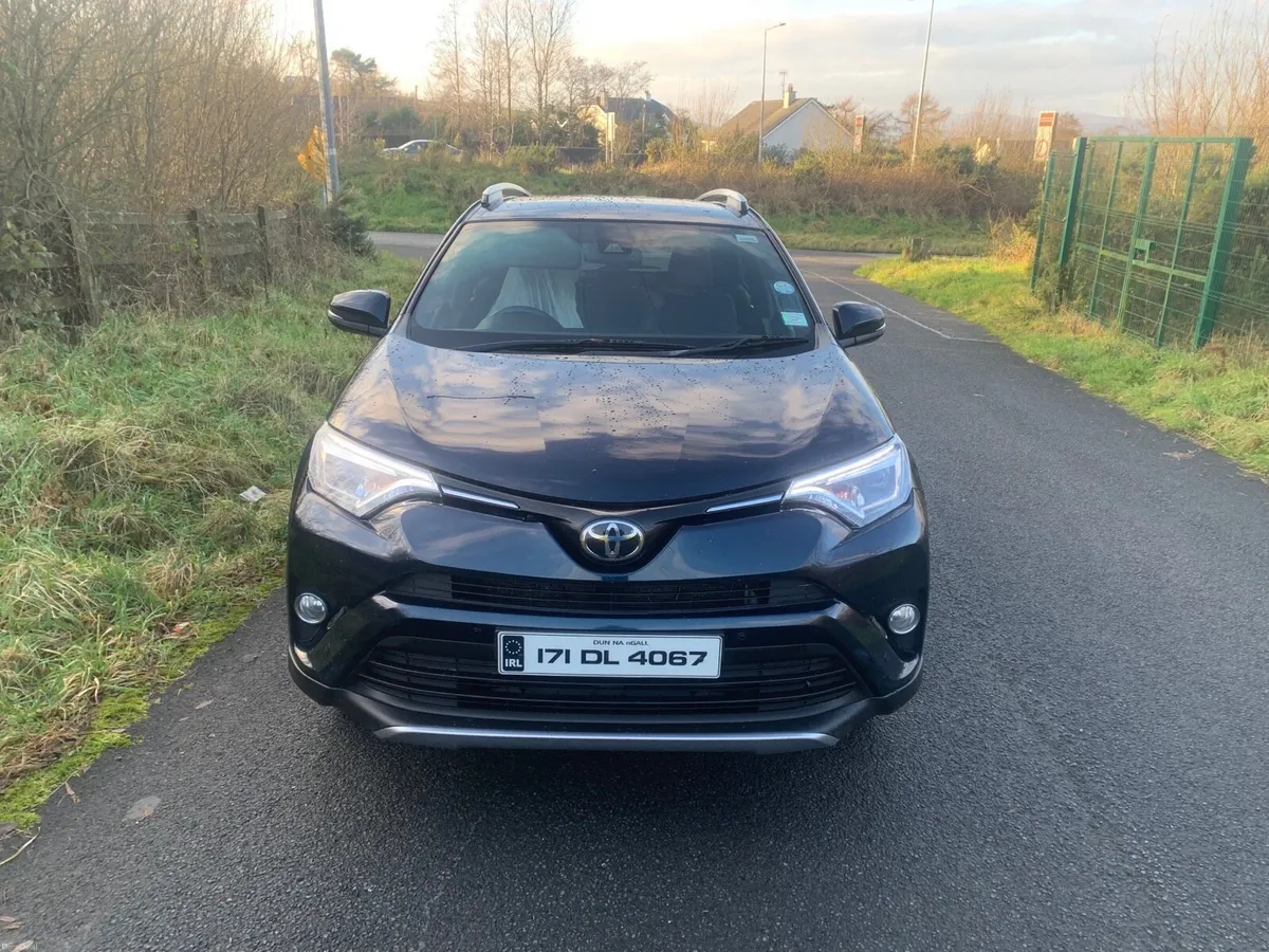 Toyota rav 4 - Image 2