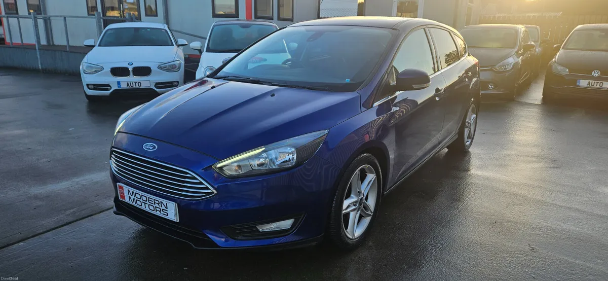 Ford Focus zetec app pack 1.0 eco 125bhp - Image 4